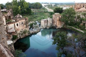 katasraj temple in Pakistan