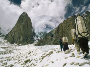 Climbing expedition hike to the base of shipton spire